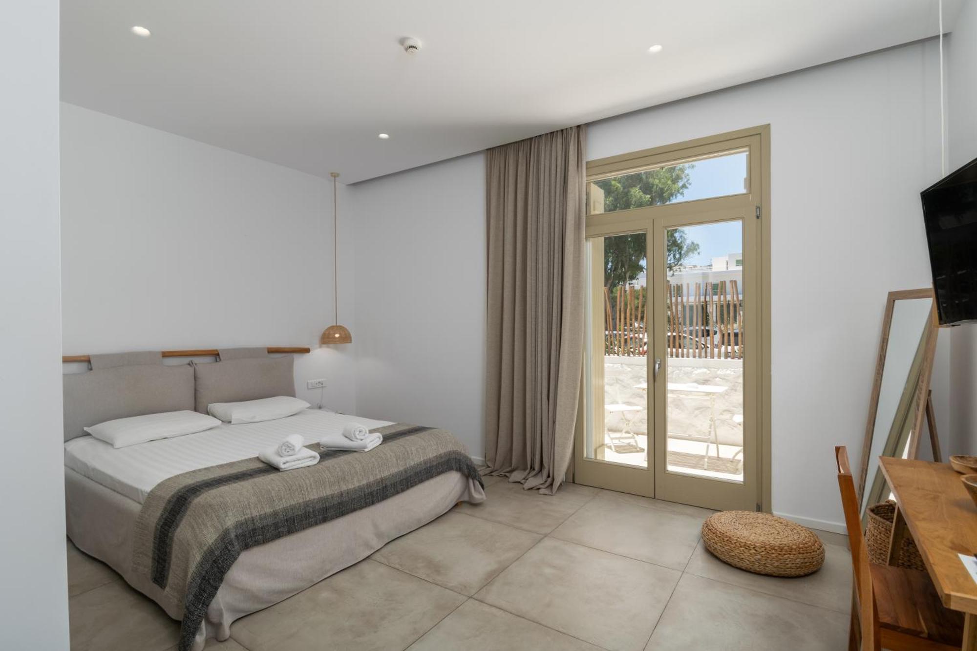 Arco Solium Suites Adamantas  Bagian luar foto