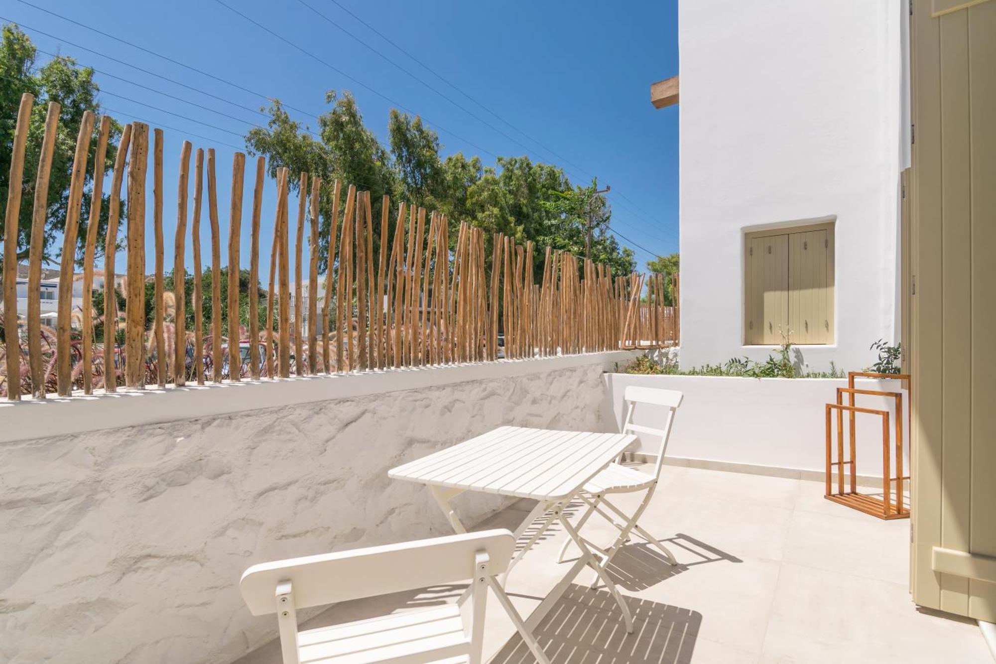 Arco Solium Suites Adamantas  Bagian luar foto